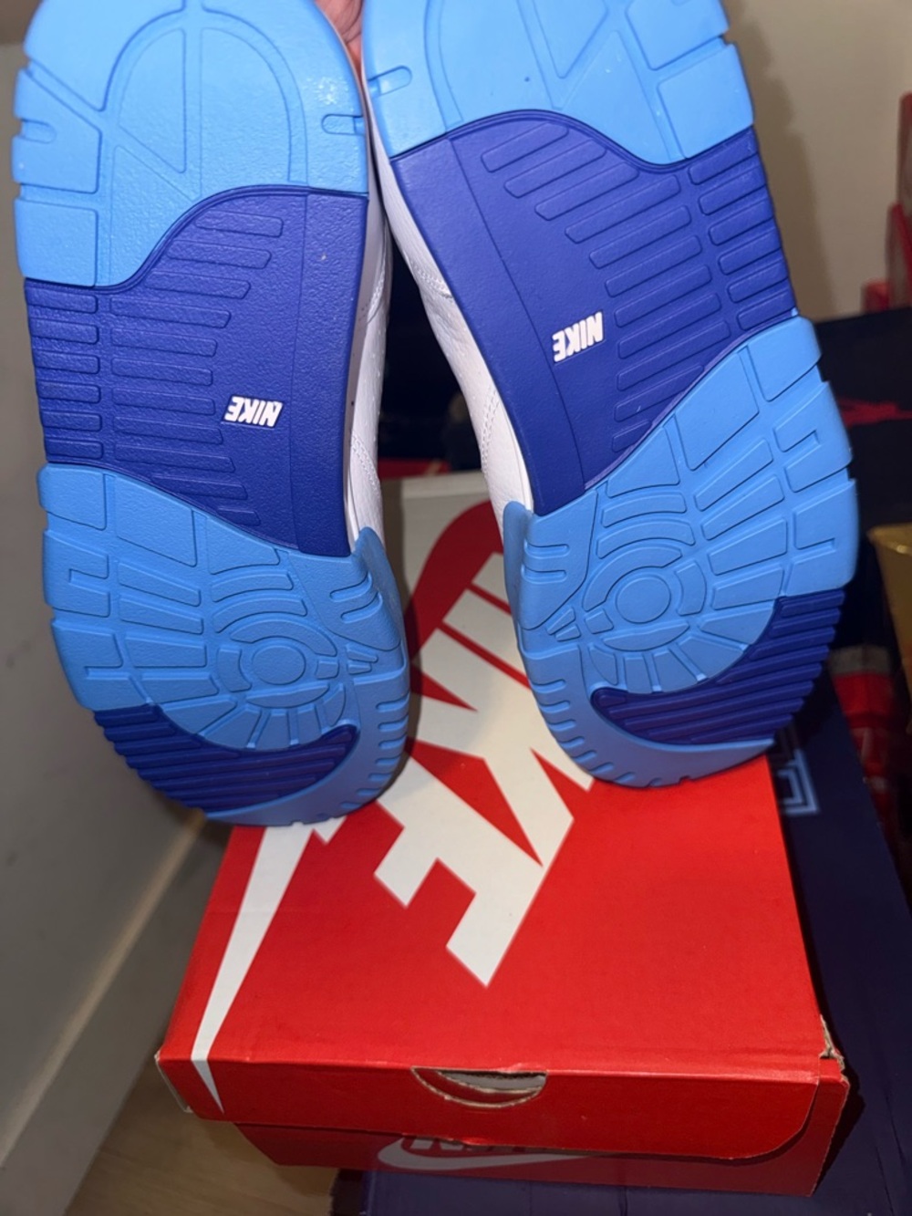 Nike trainers mm millionth White and Light Blue Mid-Top Sneakers - Picture 5 of 5